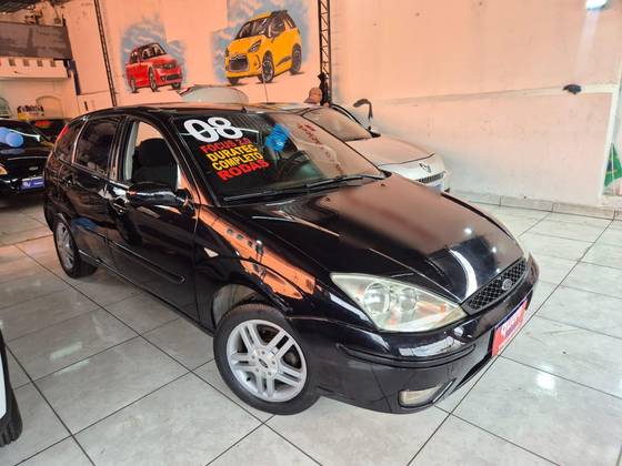 FORD FOCUS 2.0 FC 16V GASOLINA 4P AUTOMÁTICO FORD FOCUS 2.0 FC 16V GASOLINA 4P AUTOMÁTICO